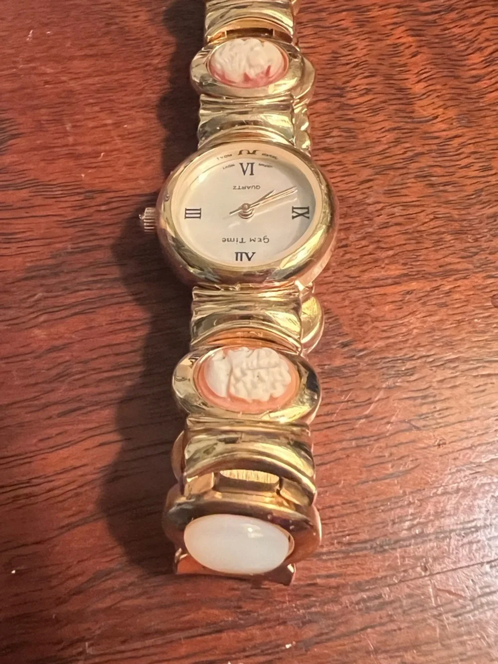 GemTime Carved Cameo Mother of Pearl Bracelet Watch